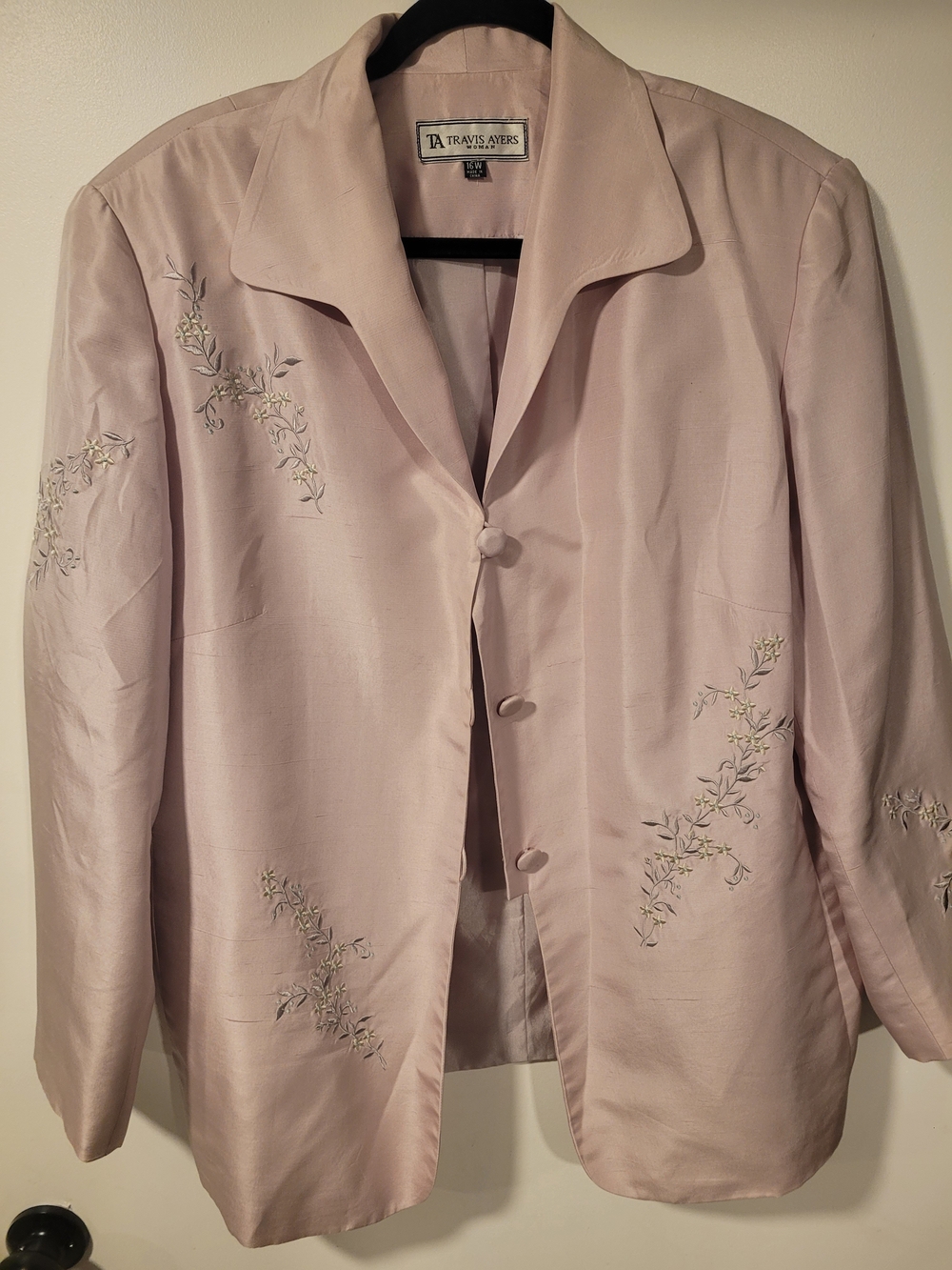 Travis Ayers Pale Pink Embroidered Women's Blazer